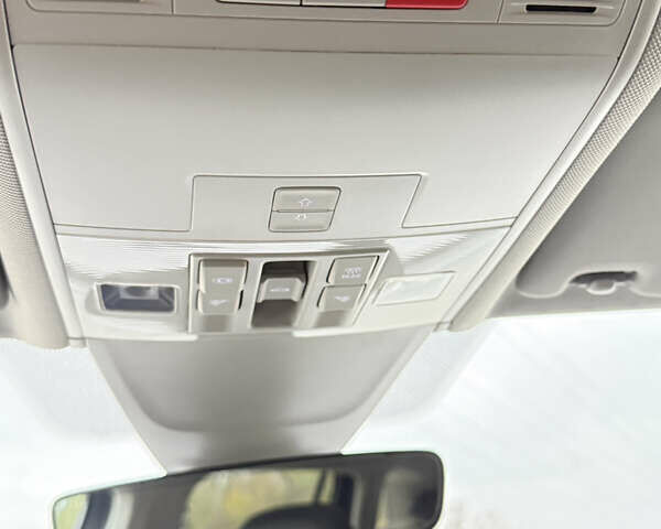 Коричневый Ленд Ровер Рендж Ровер, объемом двигателя 4.4 л и пробегом 299 тыс. км за 19500 $, фото 4 на Automoto.ua