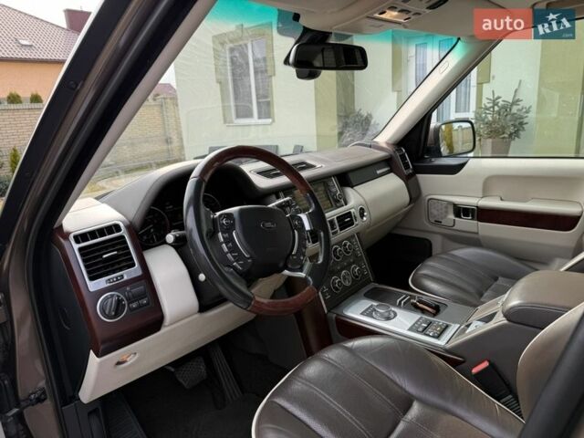 Коричневий Ленд Ровер Рендж Ровер, об'ємом двигуна 4.37 л та пробігом 178 тис. км за 20000 $, фото 43 на Automoto.ua