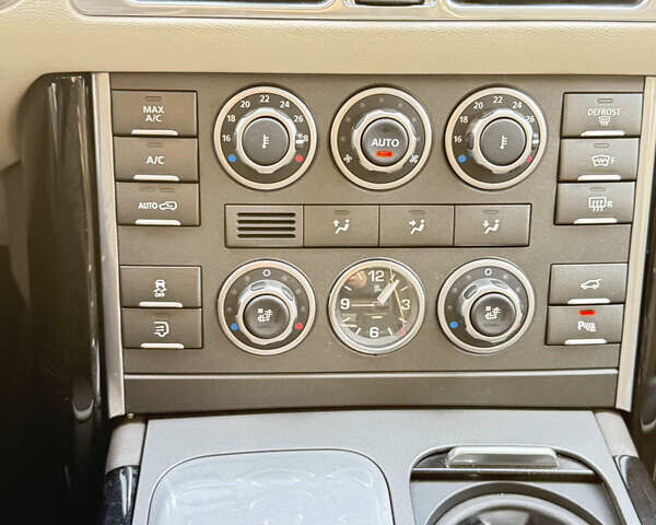 Коричневый Ленд Ровер Рендж Ровер, объемом двигателя 4.4 л и пробегом 299 тыс. км за 19500 $, фото 18 на Automoto.ua