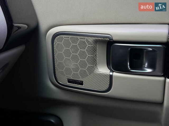 Коричневий Ленд Ровер Рендж Ровер, об'ємом двигуна 5 л та пробігом 216 тис. км за 14900 $, фото 29 на Automoto.ua