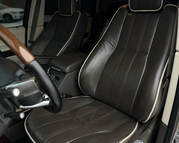 Коричневый Ленд Ровер Рендж Ровер, объемом двигателя 5 л и пробегом 207 тыс. км за 13700 $, фото 51 на Automoto.ua