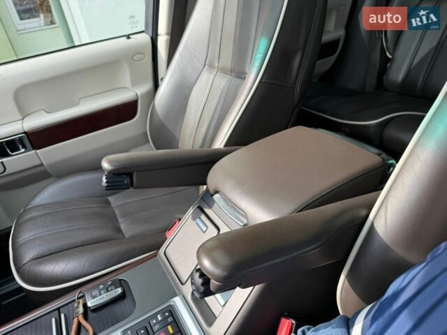 Коричневий Ленд Ровер Рендж Ровер, об'ємом двигуна 4.37 л та пробігом 178 тис. км за 20000 $, фото 71 на Automoto.ua