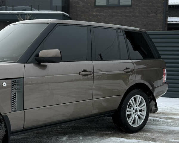 Коричневый Ленд Ровер Рендж Ровер, объемом двигателя 5 л и пробегом 207 тыс. км за 13700 $, фото 10 на Automoto.ua