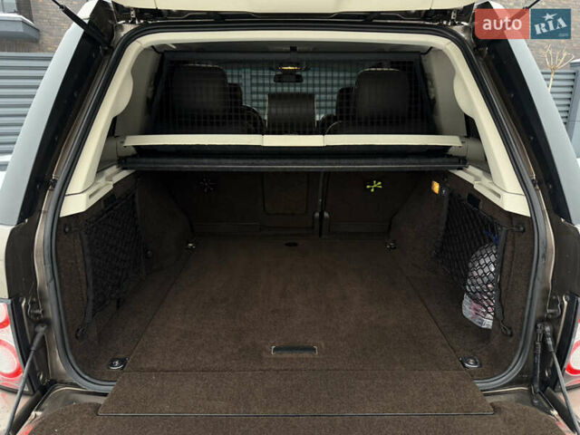 Коричневый Ленд Ровер Рендж Ровер, объемом двигателя 5 л и пробегом 207 тыс. км за 13700 $, фото 118 на Automoto.ua