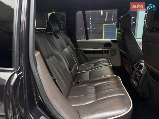 Коричневий Ленд Ровер Рендж Ровер, об'ємом двигуна 5 л та пробігом 216 тис. км за 14900 $, фото 38 на Automoto.ua