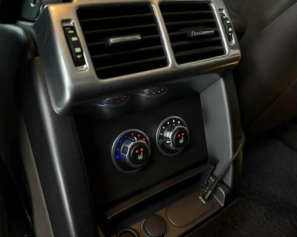 Коричневый Ленд Ровер Рендж Ровер, объемом двигателя 5 л и пробегом 207 тыс. км за 13700 $, фото 76 на Automoto.ua