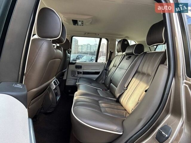 Коричневий Ленд Ровер Рендж Ровер, об'ємом двигуна 4.37 л та пробігом 299 тис. км за 19990 $, фото 10 на Automoto.ua