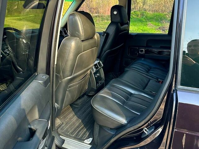 Коричневый Ленд Ровер Рендж Ровер, объемом двигателя 5 л и пробегом 177 тыс. км за 15500 $, фото 11 на Automoto.ua