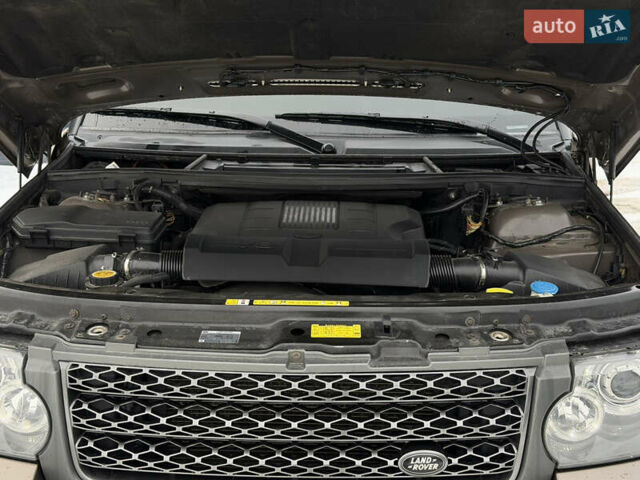 Коричневый Ленд Ровер Рендж Ровер, объемом двигателя 5 л и пробегом 207 тыс. км за 13700 $, фото 129 на Automoto.ua