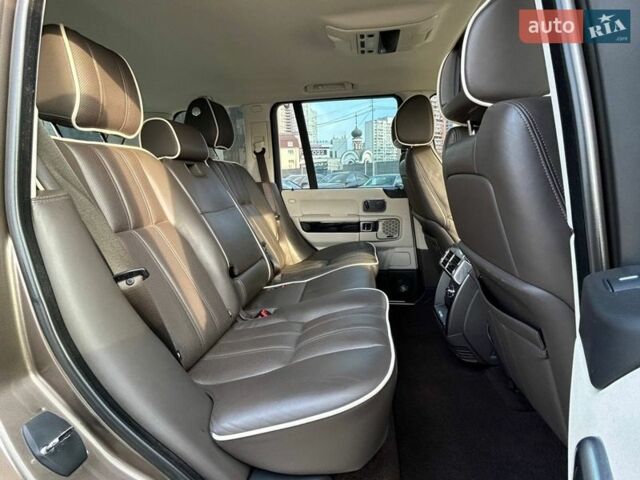 Коричневий Ленд Ровер Рендж Ровер, об'ємом двигуна 4.37 л та пробігом 299 тис. км за 19990 $, фото 9 на Automoto.ua