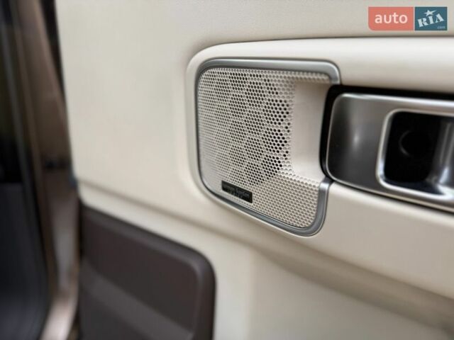 Коричневий Ленд Ровер Рендж Ровер, об'ємом двигуна 4.37 л та пробігом 178 тис. км за 20000 $, фото 74 на Automoto.ua