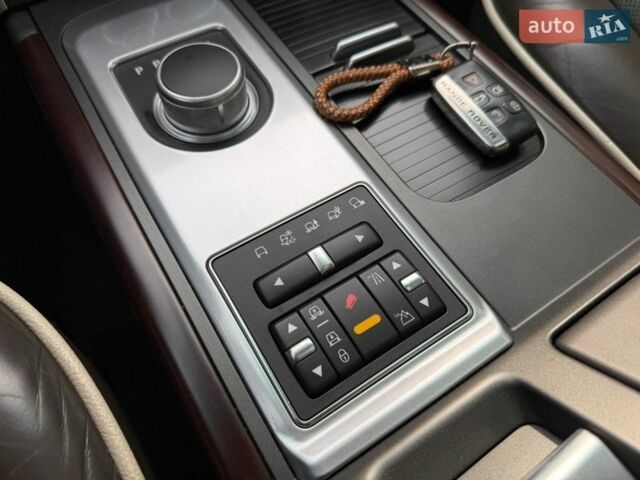 Коричневий Ленд Ровер Рендж Ровер, об'ємом двигуна 4.37 л та пробігом 178 тис. км за 20000 $, фото 60 на Automoto.ua