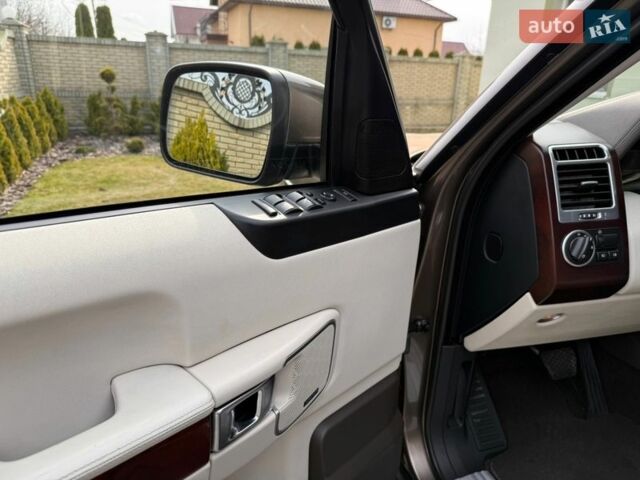 Коричневий Ленд Ровер Рендж Ровер, об'ємом двигуна 4.37 л та пробігом 178 тис. км за 20000 $, фото 36 на Automoto.ua