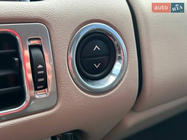 Коричневий Ленд Ровер Рендж Ровер, об'ємом двигуна 4.37 л та пробігом 299 тис. км за 19990 $, фото 26 на Automoto.ua