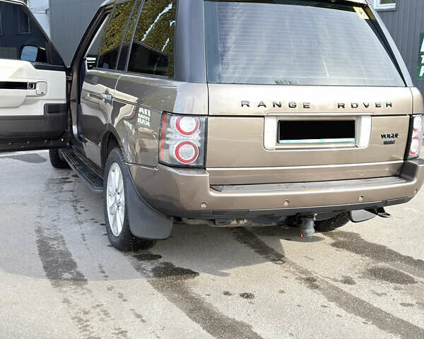 Коричневый Ленд Ровер Рендж Ровер, объемом двигателя 4.4 л и пробегом 299 тыс. км за 19500 $, фото 3 на Automoto.ua