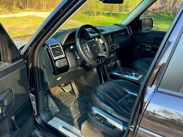 Коричневый Ленд Ровер Рендж Ровер, объемом двигателя 5 л и пробегом 177 тыс. км за 15500 $, фото 9 на Automoto.ua