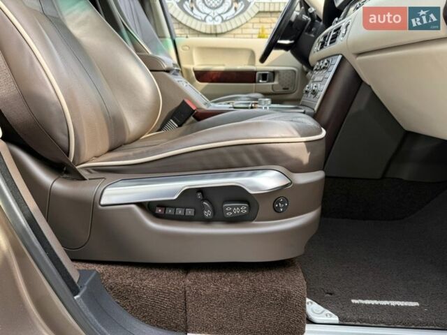 Коричневий Ленд Ровер Рендж Ровер, об'ємом двигуна 4.37 л та пробігом 178 тис. км за 20000 $, фото 78 на Automoto.ua