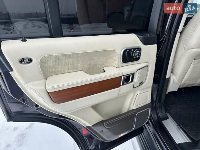Коричневый Ленд Ровер Рендж Ровер, объемом двигателя 4.37 л и пробегом 294 тыс. км за 22000 $, фото 10 на Automoto.ua