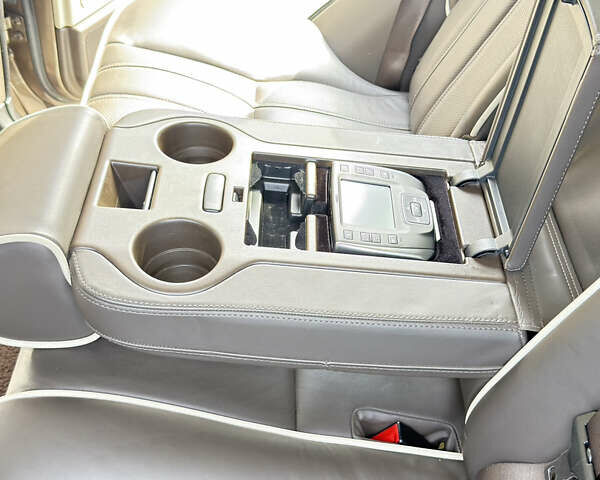 Коричневый Ленд Ровер Рендж Ровер, объемом двигателя 4.4 л и пробегом 299 тыс. км за 19500 $, фото 22 на Automoto.ua