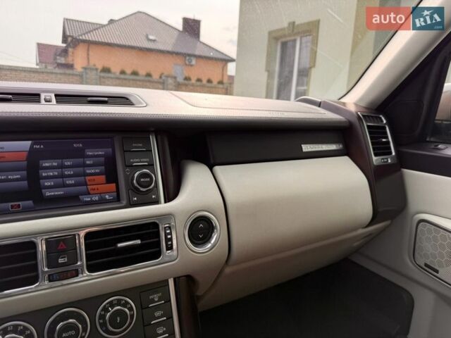 Коричневий Ленд Ровер Рендж Ровер, об'ємом двигуна 4.37 л та пробігом 178 тис. км за 20000 $, фото 69 на Automoto.ua