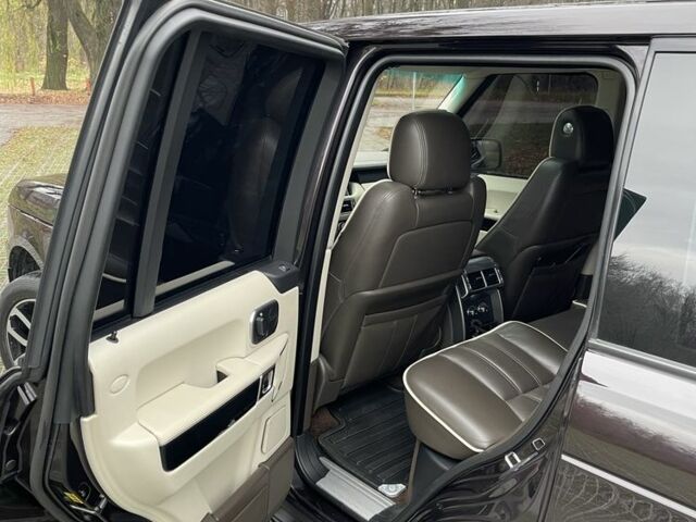 Коричневый Ленд Ровер Рендж Ровер, объемом двигателя 4.4 л и пробегом 199 тыс. км за 25500 $, фото 12 на Automoto.ua