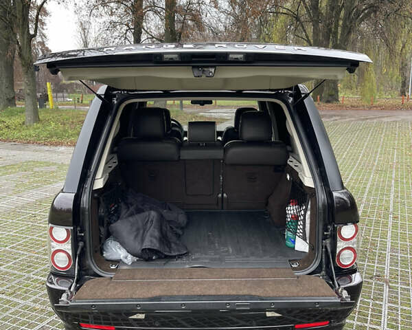 Коричневый Ленд Ровер Рендж Ровер, объемом двигателя 4.37 л и пробегом 199 тыс. км за 25500 $, фото 7 на Automoto.ua