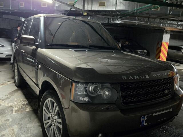 Коричневий Ленд Ровер Рендж Ровер, об'ємом двигуна 5 л та пробігом 208 тис. км за 12000 $, фото 1 на Automoto.ua