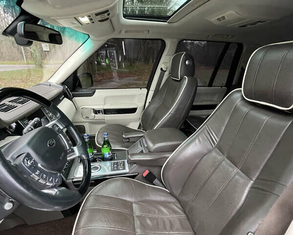 Коричневый Ленд Ровер Рендж Ровер, объемом двигателя 4.37 л и пробегом 199 тыс. км за 25500 $, фото 4 на Automoto.ua