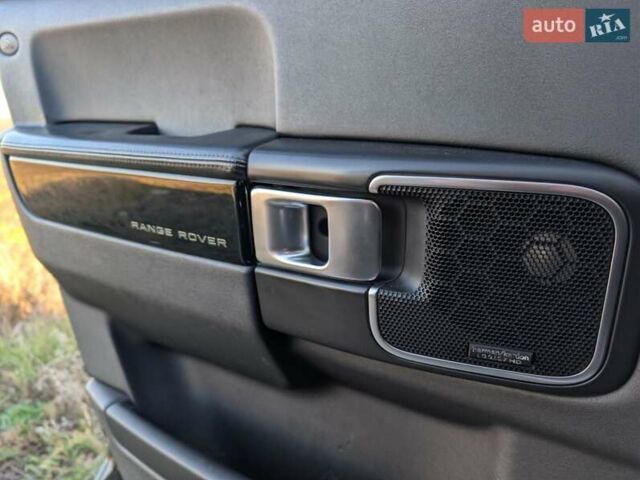 Коричневый Ленд Ровер Рендж Ровер, объемом двигателя 5 л и пробегом 250 тыс. км за 20000 $, фото 12 на Automoto.ua
