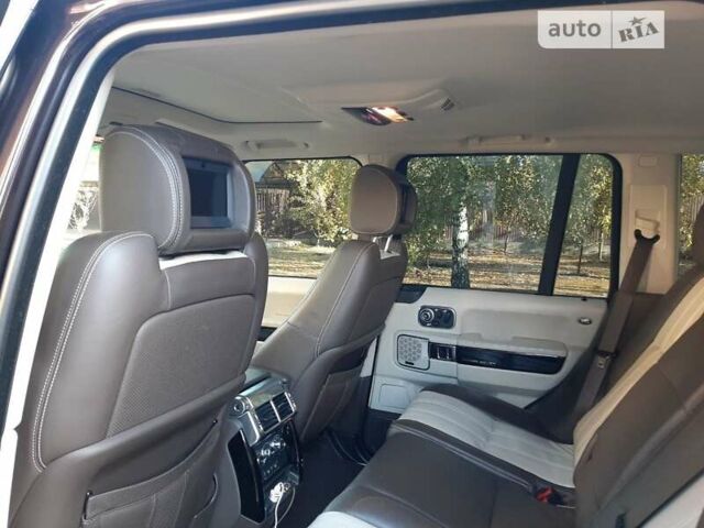 Коричневий Ленд Ровер Рендж Ровер, об'ємом двигуна 5 л та пробігом 255 тис. км за 32500 $, фото 20 на Automoto.ua