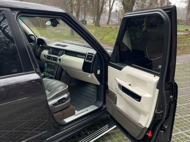 Коричневый Ленд Ровер Рендж Ровер, объемом двигателя 4.4 л и пробегом 199 тыс. км за 25500 $, фото 8 на Automoto.ua