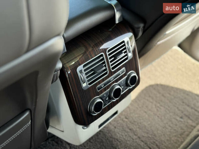 Коричневый Ленд Ровер Рендж Ровер, объемом двигателя 4.4 л и пробегом 177 тыс. км за 37000 $, фото 33 на Automoto.ua