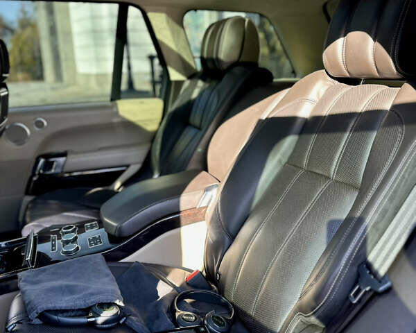 Коричневий Ленд Ровер Рендж Ровер, об'ємом двигуна 4.37 л та пробігом 159 тис. км за 33900 $, фото 7 на Automoto.ua