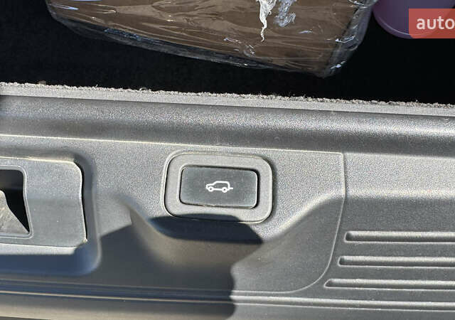 Ленд Ровер Рендж Ровер 2013 у Івано-Франківську на Automoto.ua Коричневий Ленд Ровер Рендж Ровер, об'ємом двигуна 4.37 л та пробігом 248 тис. км за 38999 $, фото 41 на Automoto.ua