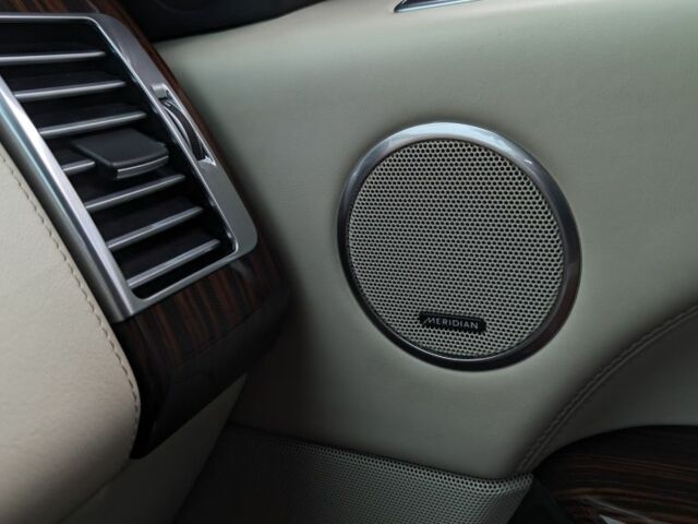 Коричневий Ленд Ровер Рендж Ровер, об'ємом двигуна 4.4 л та пробігом 208 тис. км за 39000 $, фото 14 на Automoto.ua