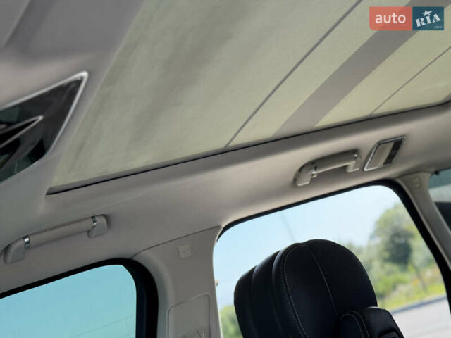 Коричневый Ленд Ровер Рендж Ровер, объемом двигателя 4.4 л и пробегом 177 тыс. км за 37000 $, фото 46 на Automoto.ua