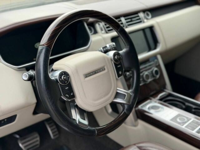 Коричневий Ленд Ровер Рендж Ровер, об'ємом двигуна 5 л та пробігом 175 тис. км за 31500 $, фото 2 на Automoto.ua