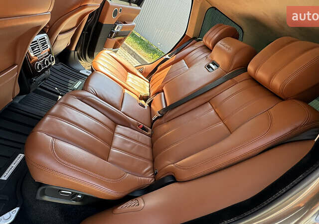 Ленд Ровер Рендж Ровер 2013 у Івано-Франківську на Automoto.ua Коричневий Ленд Ровер Рендж Ровер, об'ємом двигуна 4.37 л та пробігом 248 тис. км за 38999 $, фото 49 на Automoto.ua