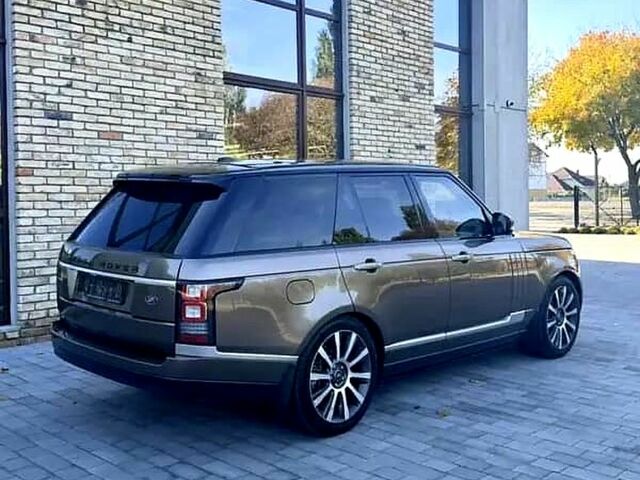 Коричневий Ленд Ровер Рендж Ровер, об'ємом двигуна 5 л та пробігом 175 тис. км за 31700 $, фото 4 на Automoto.ua