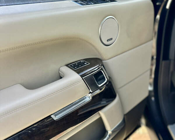 Коричневий Ленд Ровер Рендж Ровер, об'ємом двигуна 4.37 л та пробігом 159 тис. км за 33900 $, фото 12 на Automoto.ua