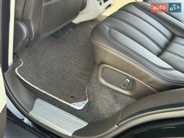 Коричневый Ленд Ровер Рендж Ровер, объемом двигателя 4.4 л и пробегом 177 тыс. км за 39000 $, фото 41 на Automoto.ua