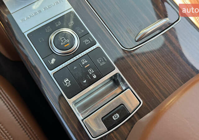 Ленд Ровер Рендж Ровер 2013 у Івано-Франківську на Automoto.ua Коричневий Ленд Ровер Рендж Ровер, об'ємом двигуна 4.37 л та пробігом 248 тис. км за 38999 $, фото 71 на Automoto.ua