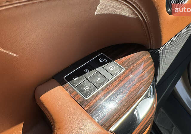 Ленд Ровер Рендж Ровер 2013 у Івано-Франківську на Automoto.ua Коричневий Ленд Ровер Рендж Ровер, об'ємом двигуна 4.37 л та пробігом 248 тис. км за 38999 $, фото 65 на Automoto.ua