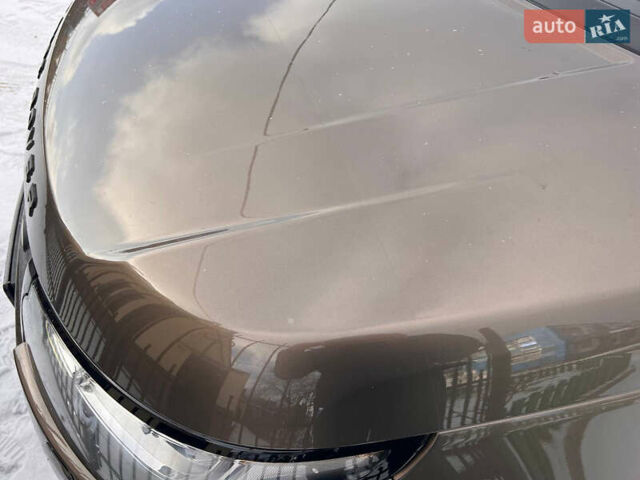 Коричневый Ленд Ровер Рендж Ровер, объемом двигателя 3 л и пробегом 240 тыс. км за 27000 $, фото 10 на Automoto.ua