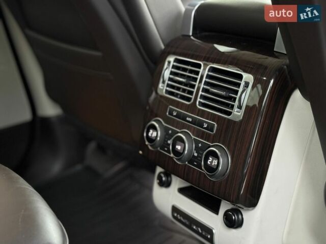 Коричневый Ленд Ровер Рендж Ровер, объемом двигателя 3 л и пробегом 205 тыс. км за 26900 $, фото 37 на Automoto.ua