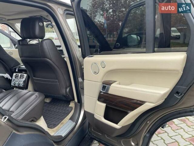 Коричневий Ленд Ровер Рендж Ровер, об'ємом двигуна 2.99 л та пробігом 242 тис. км за 26900 $, фото 12 на Automoto.ua