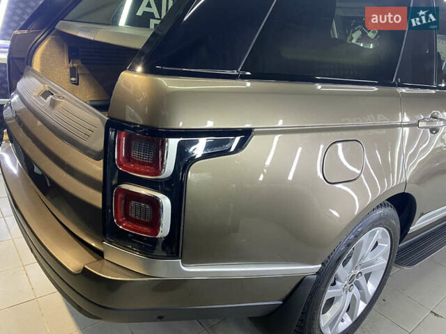 Коричневый Ленд Ровер Рендж Ровер, объемом двигателя 3 л и пробегом 110 тыс. км за 39000 $, фото 2 на Automoto.ua