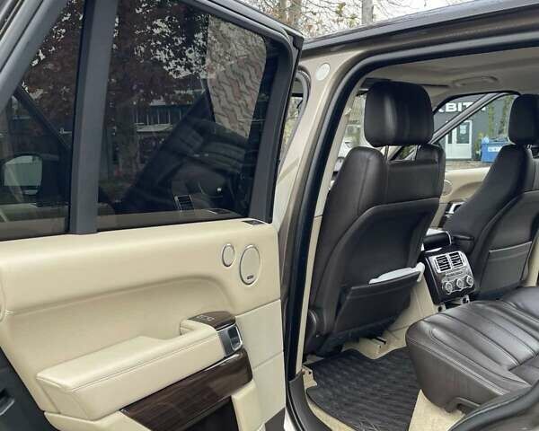 Коричневий Ленд Ровер Рендж Ровер, об'ємом двигуна 2.99 л та пробігом 242 тис. км за 26900 $, фото 8 на Automoto.ua