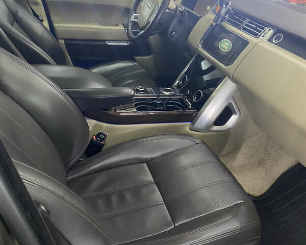 Коричневый Ленд Ровер Рендж Ровер, объемом двигателя 3 л и пробегом 110 тыс. км за 39000 $, фото 3 на Automoto.ua