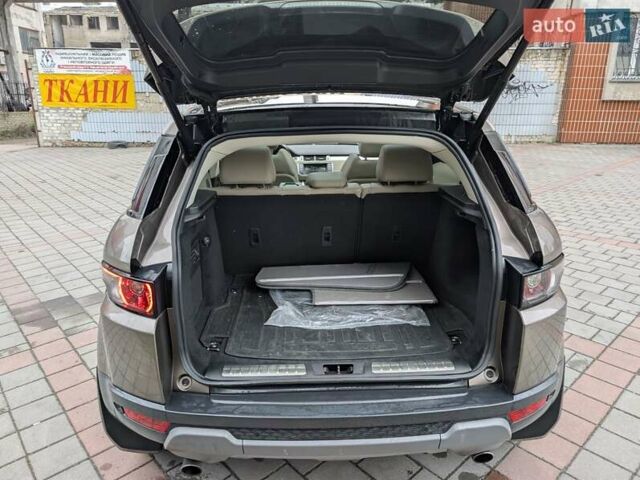 Коричневий Ленд Ровер Рендж Ровер, об'ємом двигуна 2 л та пробігом 104 тис. км за 17500 $, фото 14 на Automoto.ua